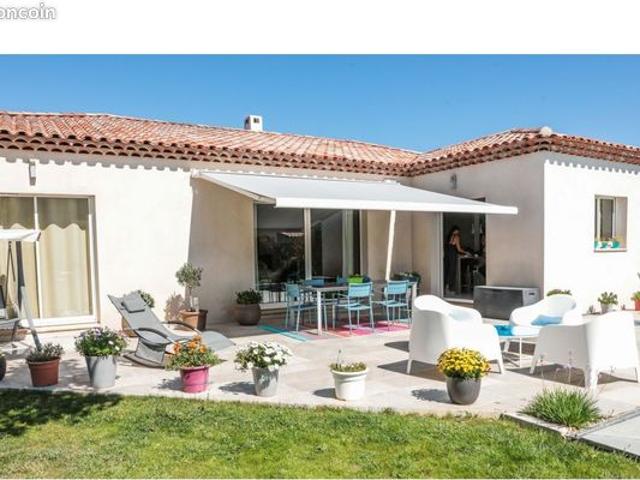Élégance et volumes – Maison de 99 m² avec suite parentale et double garage