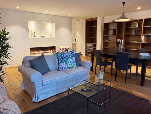 ELEGANCE ON LAKE ZURICH APARTMENT WITHLAKE VIEW