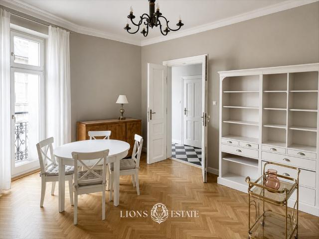 Eleganckie 2 pokojowe mieszkanie w kamienicy zapraszam