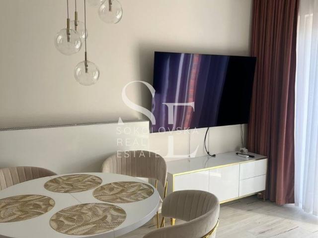 Eleganckie 2 pokojowe mieszkanie z balkonem, garażem, blisko centrum