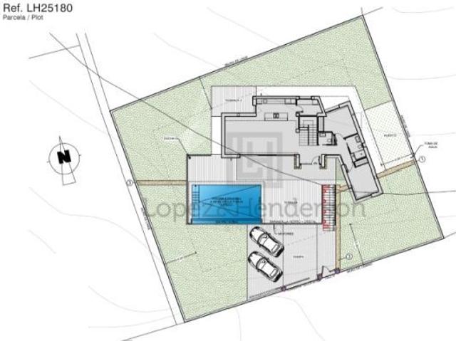 ELEGANCIA CONTEMPORÁNEA, PISCINA DESBORDANTE Y AMPLIOS ESPACIOS EXTERIORES EN LA