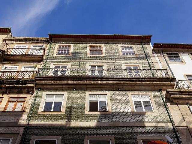 Elegância Clássica e Localização de Excelência no Porto 104m² Cedofeita, Santo Ildefonso, Sé, Miragaia, São Nicolau e Vitória