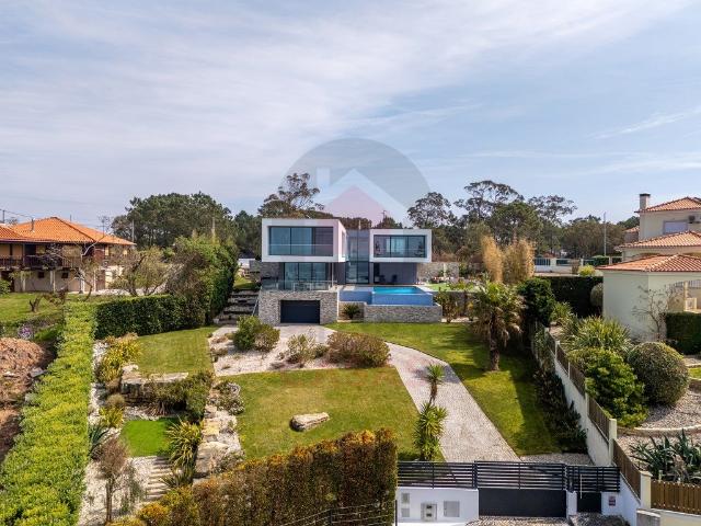 Elegância e Tranquilidade Frente à Lagoa de Óbidos, Costa de. 441m² Nadadouro