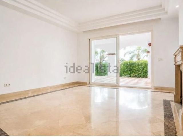 Elegancia y exclusividad en Sierra Blanca: un refugio de lujo en la Golden Mile de Marbella