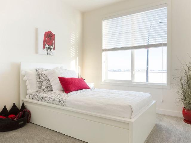 Element Townhomes on Eaglewood 3 Bedroom Home for Rent at 140 Eaglewood Dr, Winnipeg, MB R3Y 1Z1 Waverley West