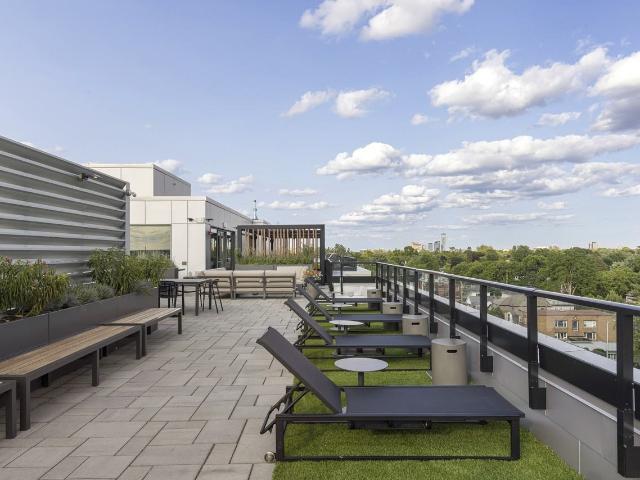 Element 2 Bedroom Apartment for Rent at 400 Kirkwood Ave, Ottawa, ON K1Z 0E7 Westboro