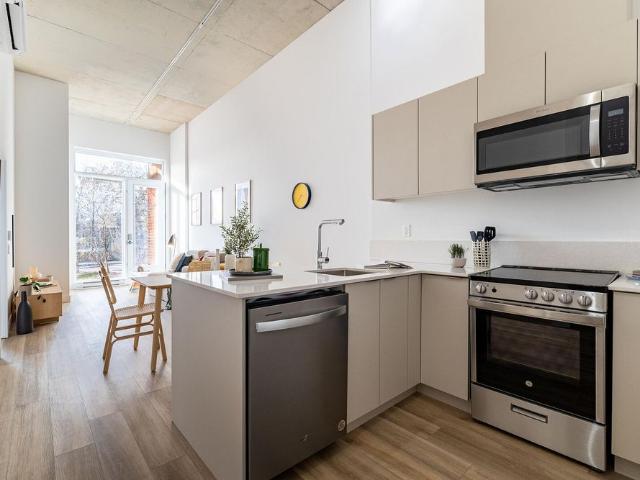 Éléonore 225 Laurier. Gatineau, QC