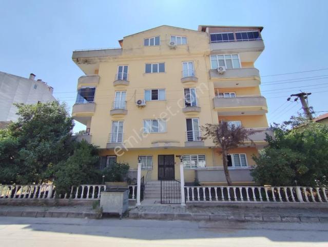 Elfi Den Bahçelievler Mahallesinde Satılık Arakat 2+1 Daire