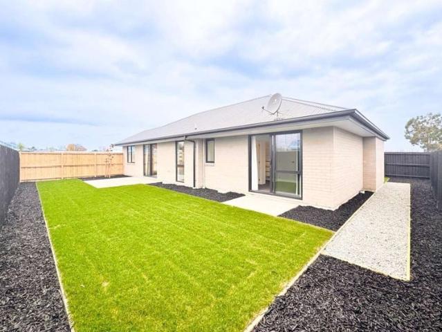 elgin, 3 bedrooms