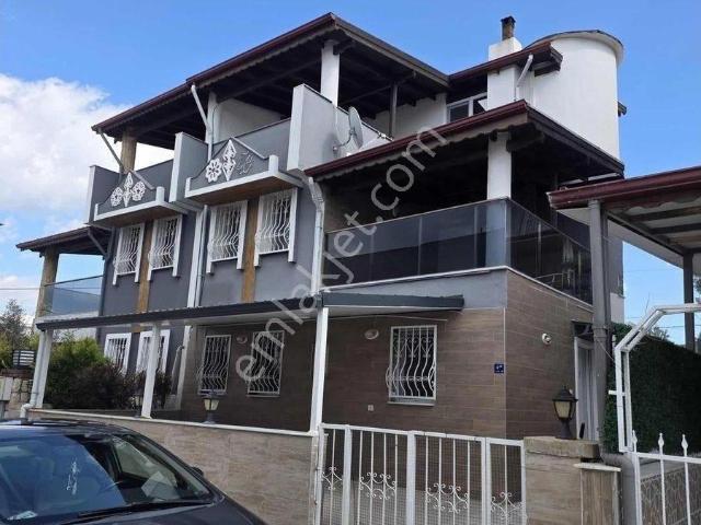 Elit Ada Gayrimenkul Den Sogucak Mahallesi De 3+1 Boş Kiralık