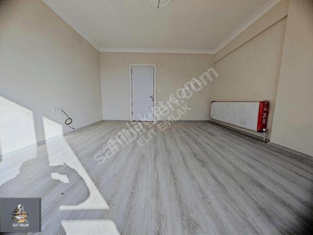 Elit Emlak'tan Efendi Mah.3+1 Muhteşem Daire