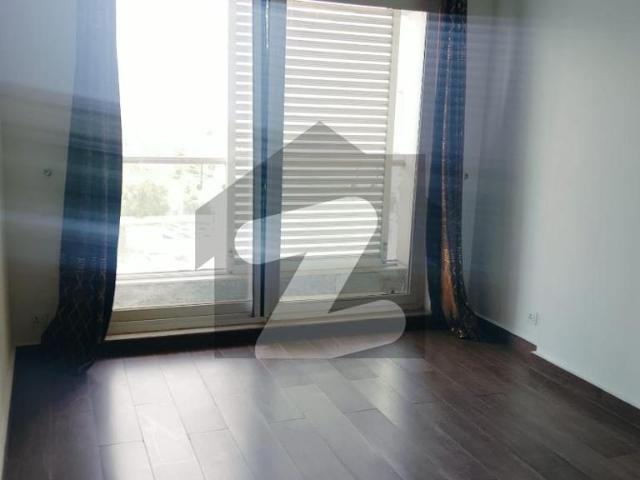 Elite Living! 3 Bed Lavish Apartment for Rent in Penta Square DHA Phase 5 | Premium Lifestyle Penta Square By DHA Lahore