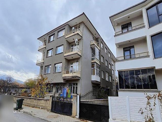 ÇELİK GAYRİMENKUL LTD ŞTİ'DNYENİMAHALLE'DE.UYGUN FİYAT 3+1 DAİRE