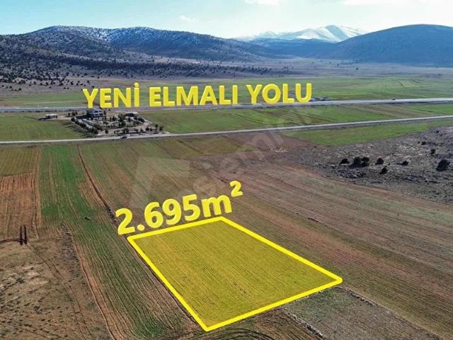 ELİT EMLAK'TAN 2.965 M2 TARLA