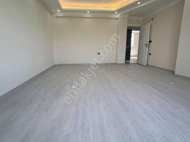 Çelik Yapıdan Satılık Daire
