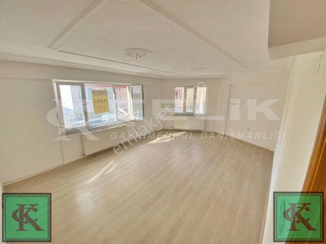 Çelik'ten 100.yıl Mah 2+1 Cuma Pazarına Yakın Kiralık Daire