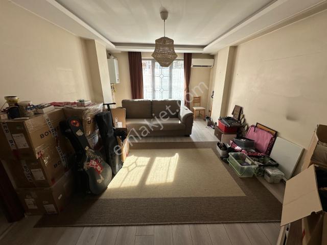 Çeliktepe'de Metroya 8 Dk.2+1 Ara Kat,kiralık Daire,artum'dan