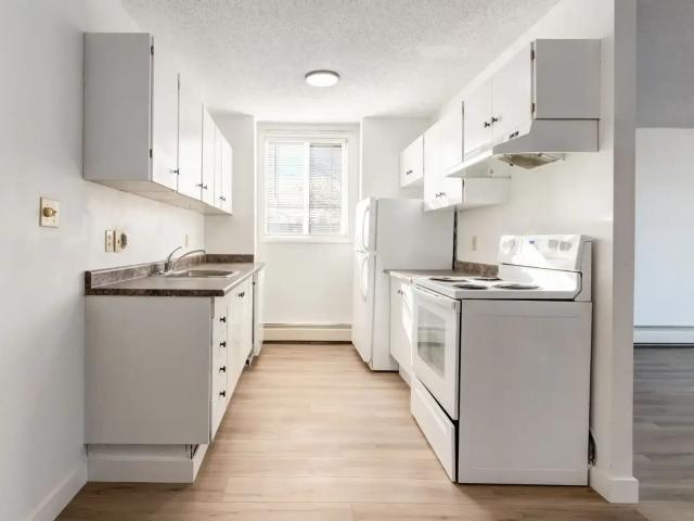 Elkwater Apartments
