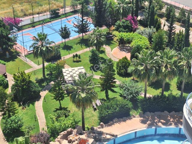 Ellamira'dan Fuat Morel'de Site İçerisinde Havuzlu, 2+1, Full Eşyalı / Eşyasız Satılık Daire