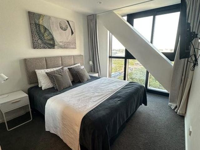 ellerslie, 1 bedroom