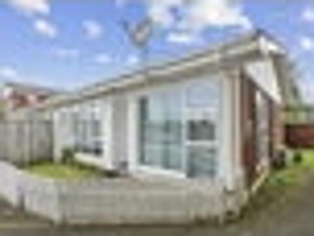 Ellerslie, 2 bedrooms, $625 pw