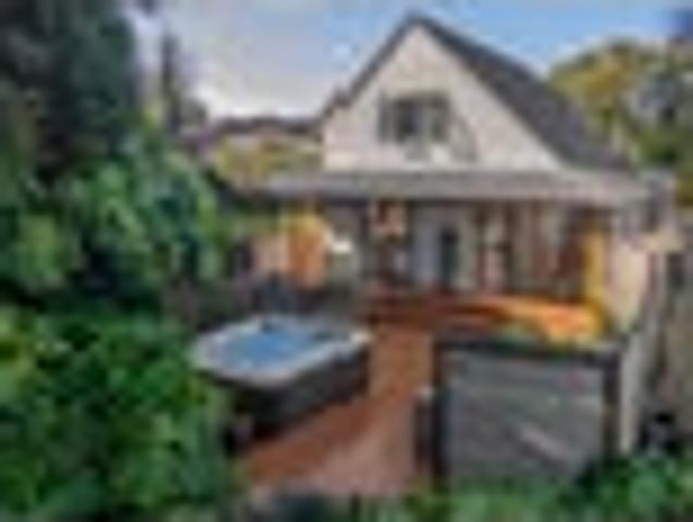 Ellerslie Oasis: Sun & Space Beyond Compare