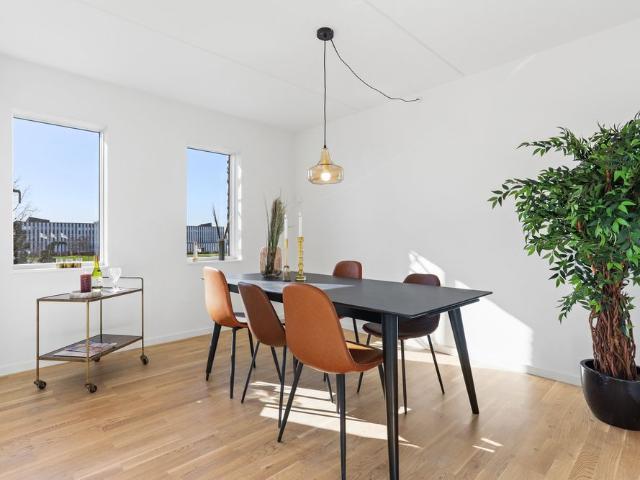 Elstarvej 2, 4. tv Røllike Hus, 2500 Valby