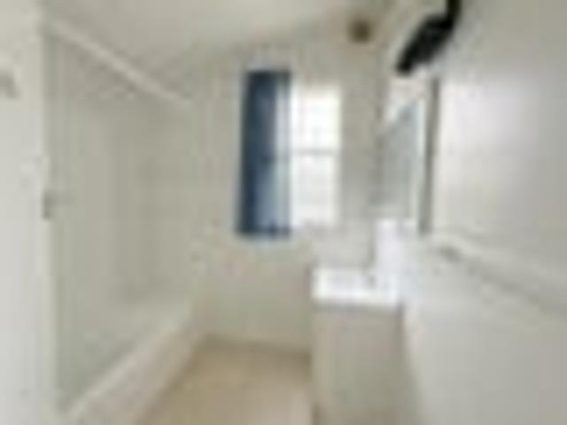 Elsthorpe, 3 bedrooms, $400 pw