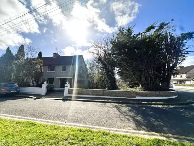 Elsinore, 6 Saint James Court, Ennis Road, Co. Limerick, V94XN.