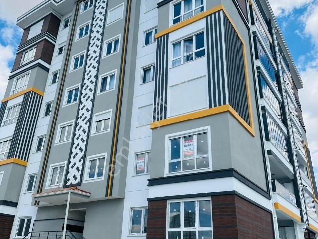 Çeltek Te Satılık 3+1 Sıfır Ara Kat Daire