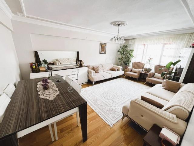 Elvankent 14. Cadde Arkasında Ful Yapılı 4+1 Kiralık Dubleks.