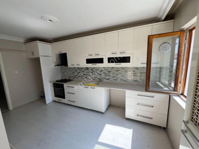 Elvankent Topçuda Öncephe 145 M2 Satılık 3+1 Arakat Daire