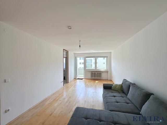 ELVIRA Germering, attraktive 1 Zimmer Wohnung mit sonnigem Südbalkon auf Erbpacht bis 2070