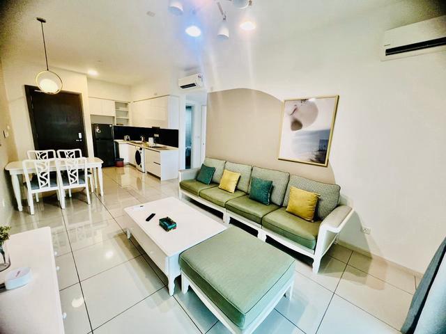 ELYSIA Low Deposit Neat Tuas Hot Area 2 Bedroom Fully Furnished