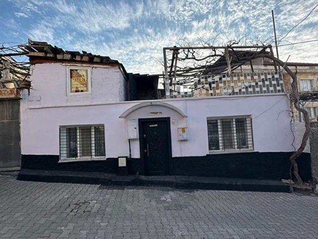 EM TU EMLAK'TAN KIRATLIOĞLU MAHALLESİNDE TEK KATLI SATILIK MÜSTAKİL DAİRE