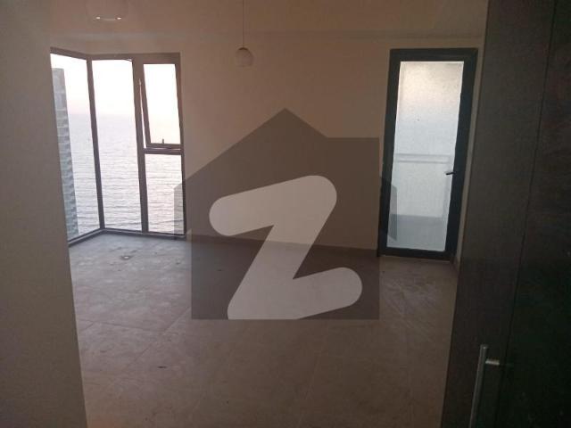 Emaar 4bed seafacing avaliable for rent in coral towers. Emaar Coral Towers