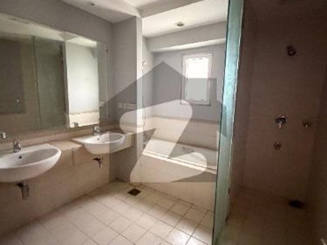 Emaar 3 Bedroom Town Home For Rent Dha 5 Sector E Islamabad Emaar Canyon Views