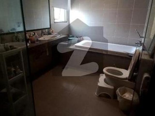 Emaar Apartment Sea Facing 18th Floor Available In Coral Tower Emaar Crescent Bay