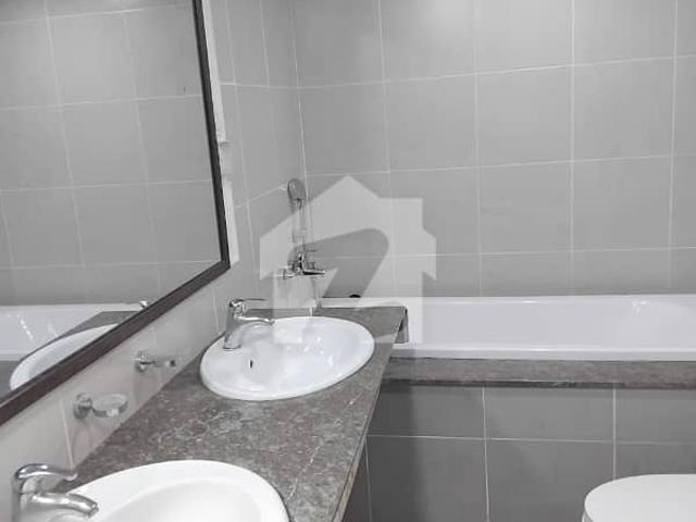 Emaar coral tower 2 bedroom apartment for sale