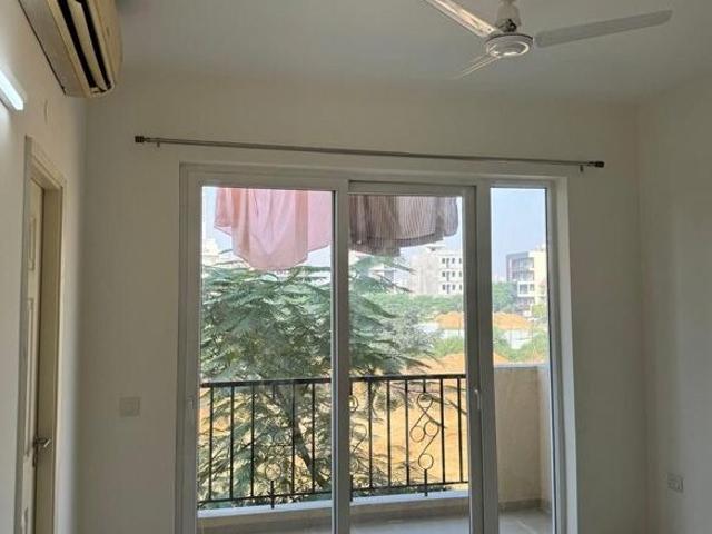Emaar Emerald Estate 2 Bedroom 1240 Sq. Ft. Apartment in Sector 65 Gurgaon Listing ID: #10122