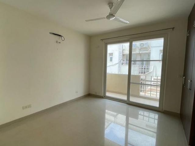 Emaar Emerald Floors Premier 3 Bedroom 1650 Sq. Ft. Apartment in Sector 65 Gurgaon Listing ID: #10034