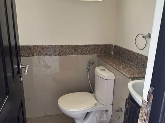 Emaar MGF Emerald Hills 3 Bedroom 270 Sq. Yd. Apartment in Sector 65 Gurgaon Listing ID: #10170