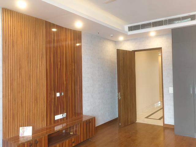 Emaar MGF The Palm Drive Villas 4 Bedroom 4200 Sq. Ft. Penthouse in Sector 66 Gurgaon Listing ID: #9870