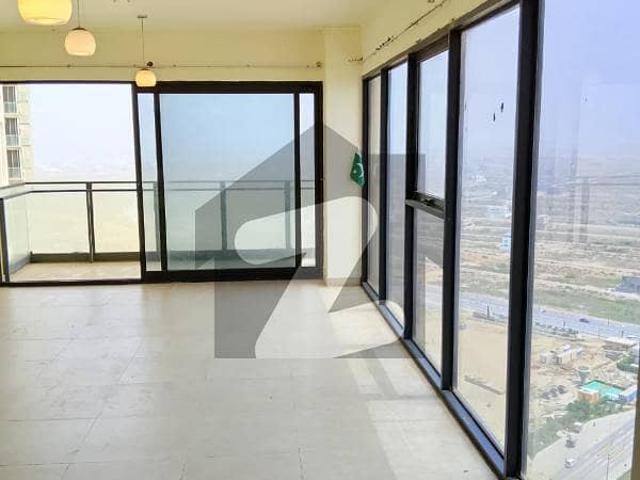 Emaar oceanfront 04 bedrooms in coral tower available for rent