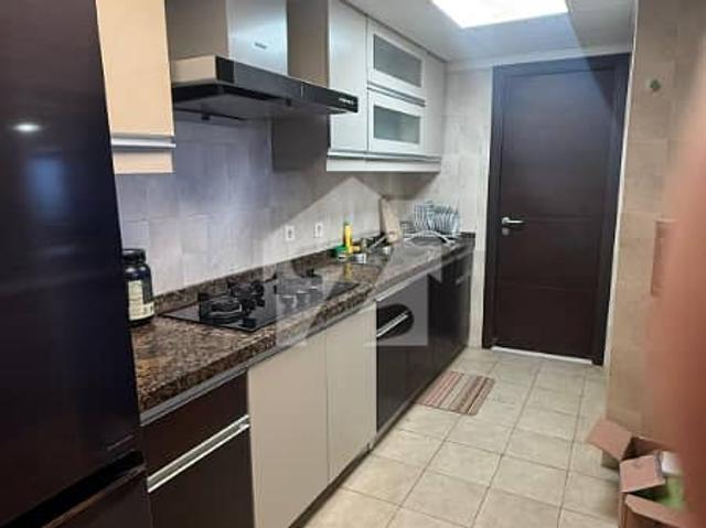 Emaar oceanfront 2bed+study furnished apartment available for rent in pearl tower 03