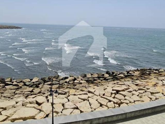 Emaar oceanfront 2bed+study furnished seafacing avaliable for rent in pearl towers