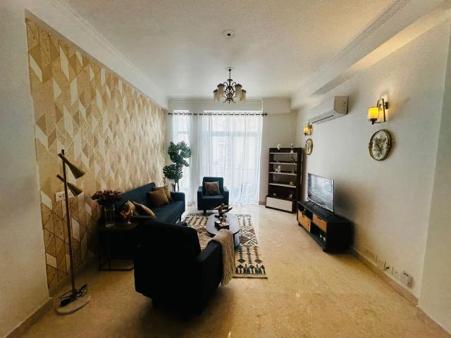 Emaar Palm Gardens 3.5 Bedroom 1900 Sq. Ft. Apartment in Sector 83 Gurgaon Listing ID: #9920