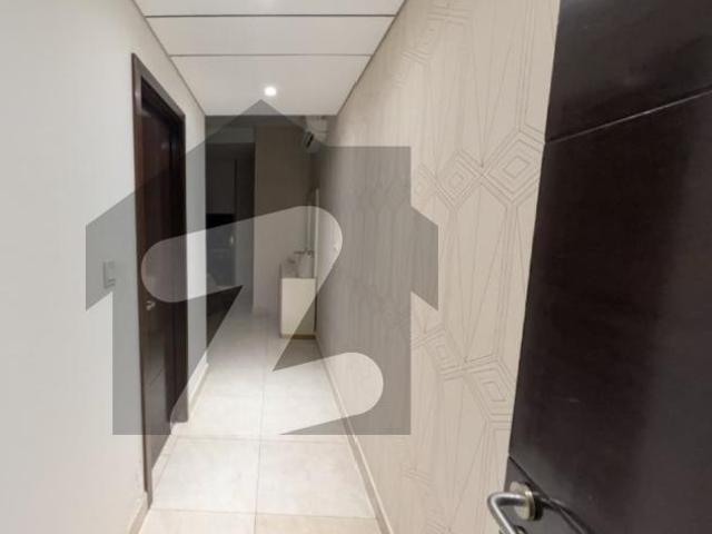 Emaar pearl tower 2 | elegant 2 bedroom study room apartment for rent emaar pearl towers