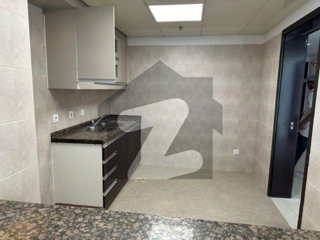 Emaar Pearl Tower 2 Fully Sea Facing 3 Bed + Maid Room Emaar Crescent Bay