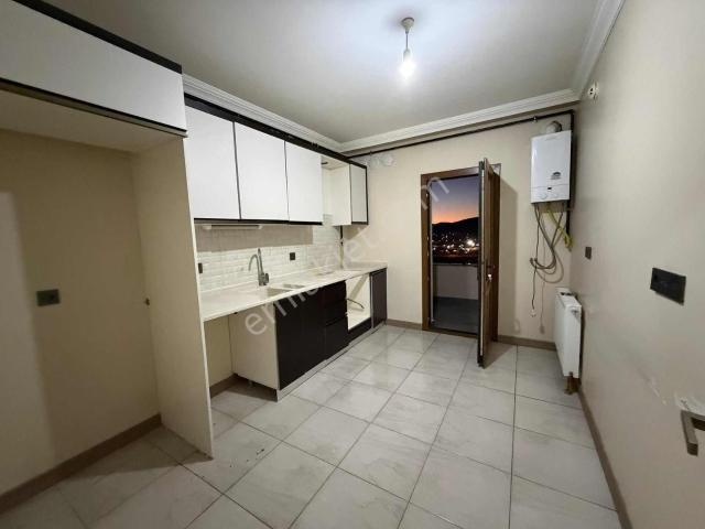[ema]bızmışen Arakat 3+1 Şehir Manzaralı Araç Takaslı Daire